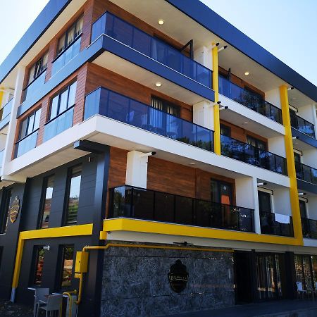 Deluxe Beach Residence Самсун Екстериор снимка
